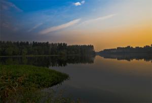 湖光山色